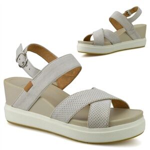 Dr. Scholl’s Mid Wedge Sandals